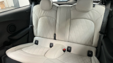 MINI Hatchback 1.5 Cooper Exclusive 3dr Auto Petrol Hatchback